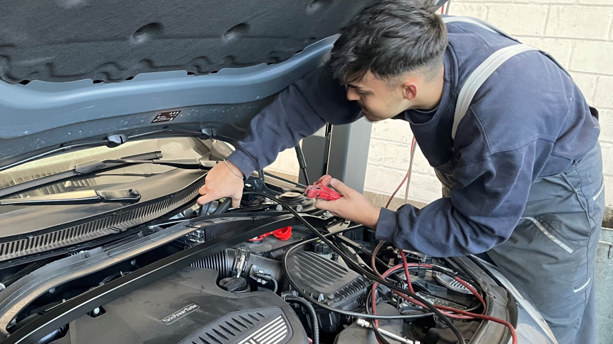 Lehrstelle: Automobil-Fachmann/-frau EFZ (Lehrstelle)