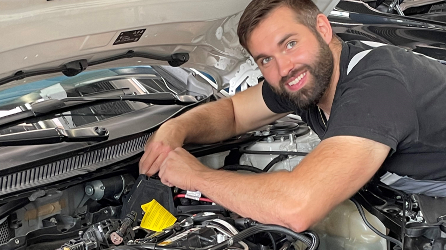 Lehrstelle: Automobil-Mechatroniker/in EFZ (Lehrstelle)